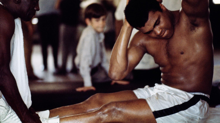 How to Stay Motivated: 10 Tips to Keep You Going