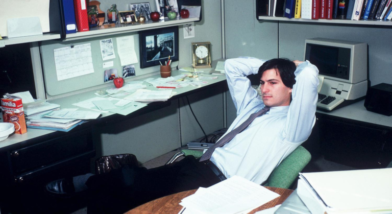 Leading Experts Share How To Get Motivated at Work
